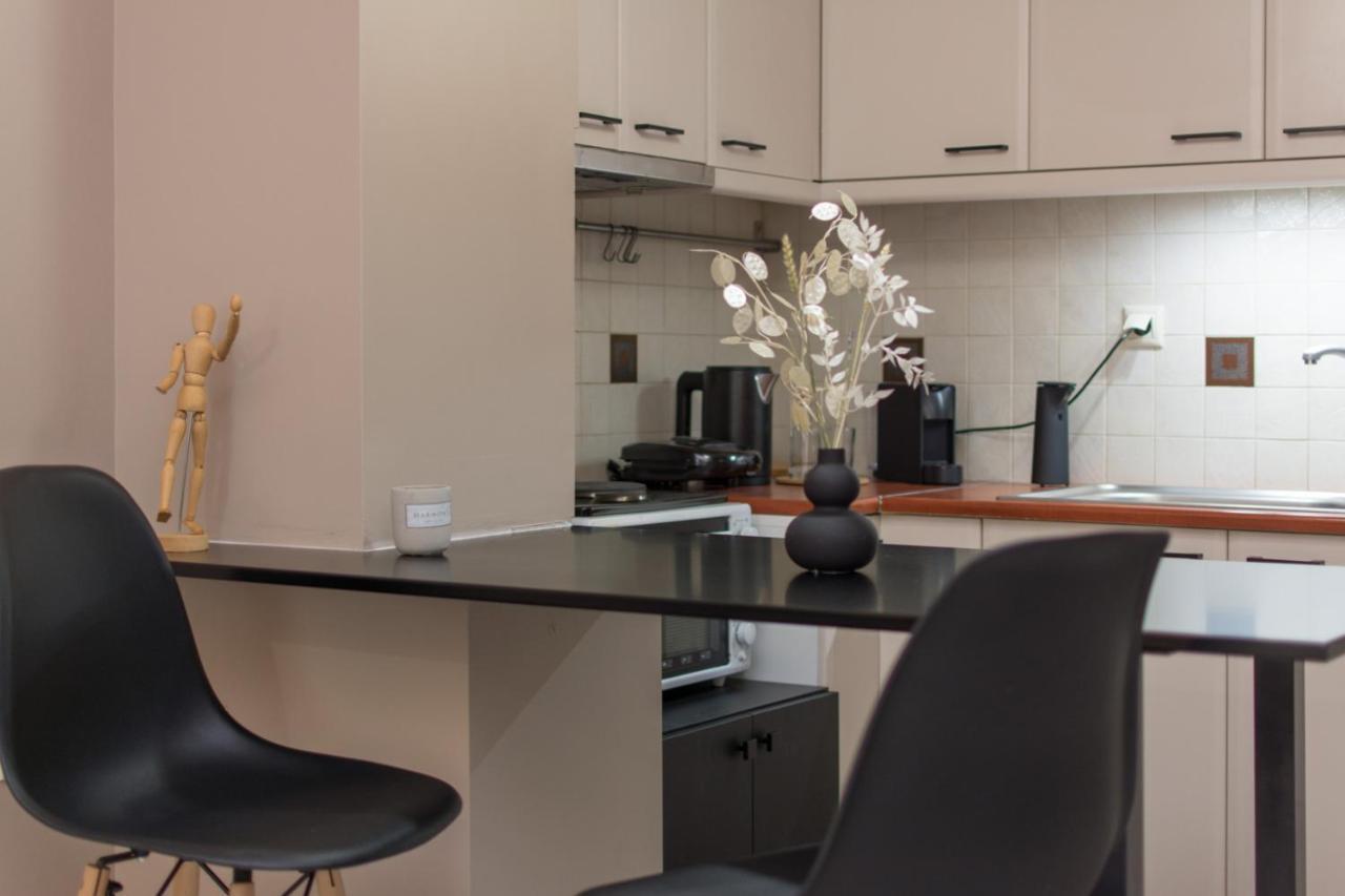 Apt 48, Cozy Apartment In Kalamata City Center Екстериор снимка