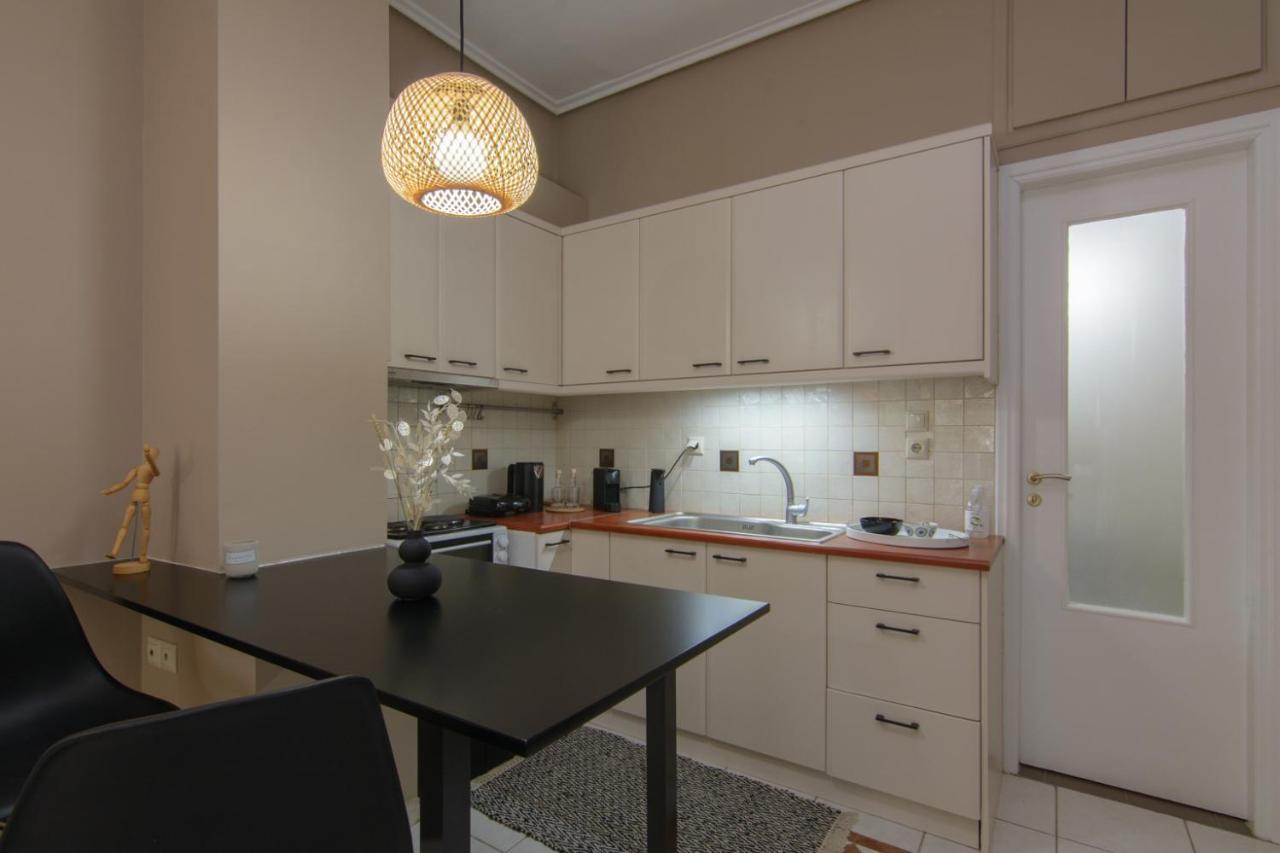 Apt 48, Cozy Apartment In Kalamata City Center Екстериор снимка