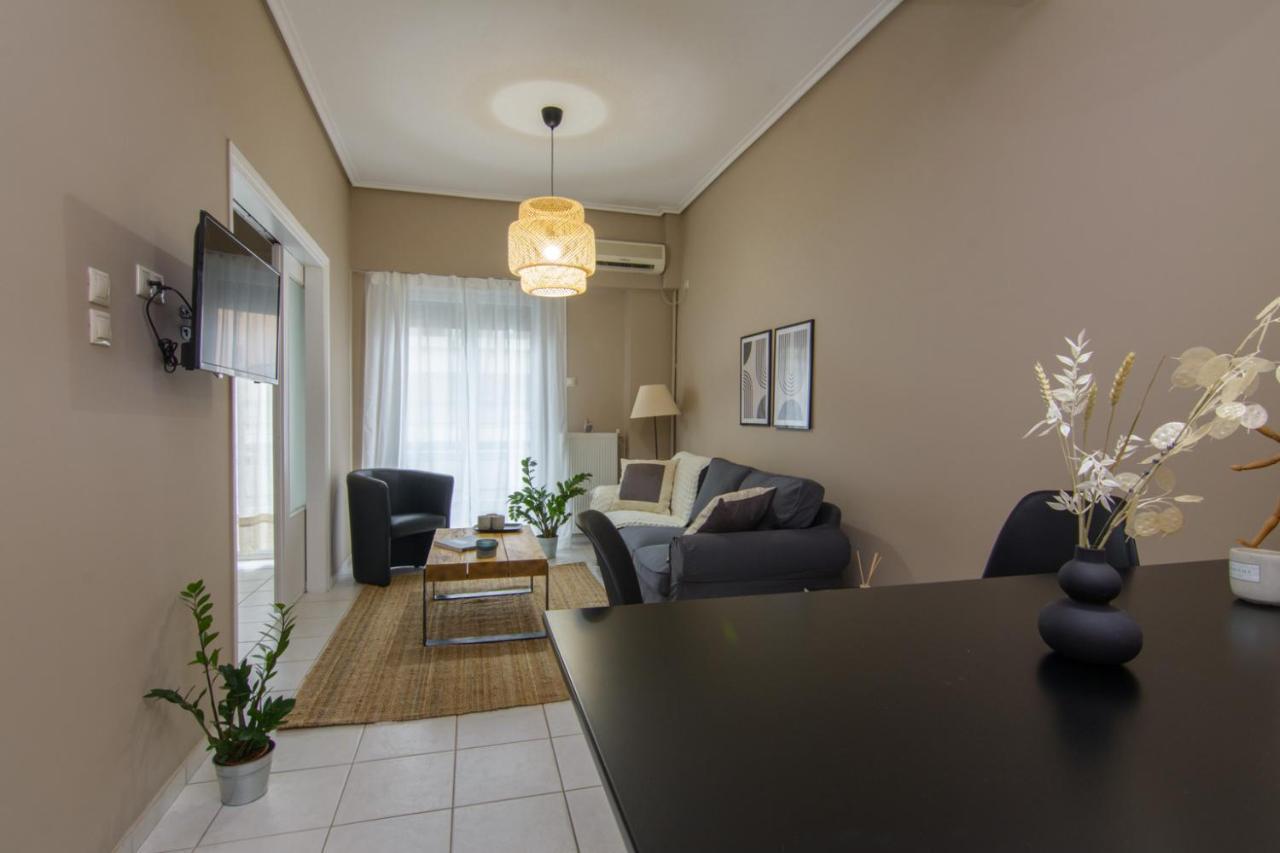 Apt 48, Cozy Apartment In Kalamata City Center Екстериор снимка